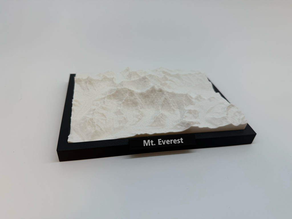 3D Geprinte Miniatuur van Mount Everest – Gedetailleerd Reliëfmodel van de Hoogste Berg ter Wereld - Premium Quality